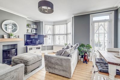 Property Image 4