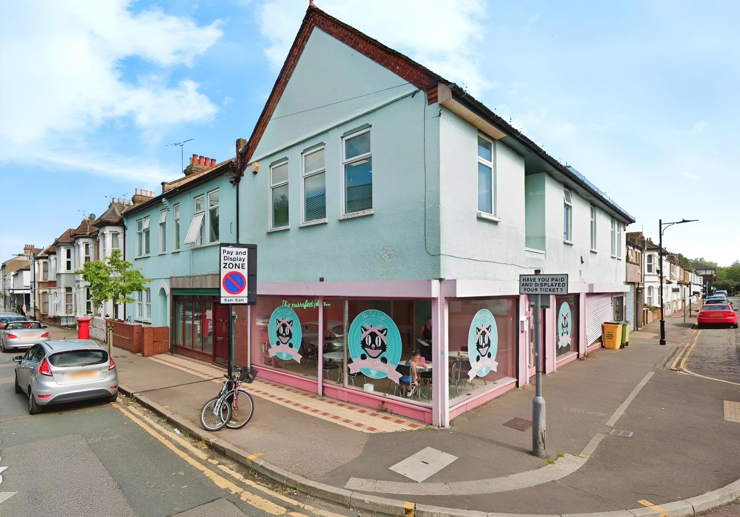 Queens Road