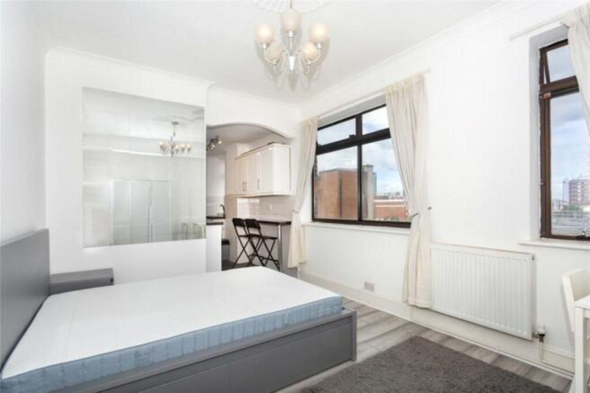 Dudley Court, Mable Arch, W1H