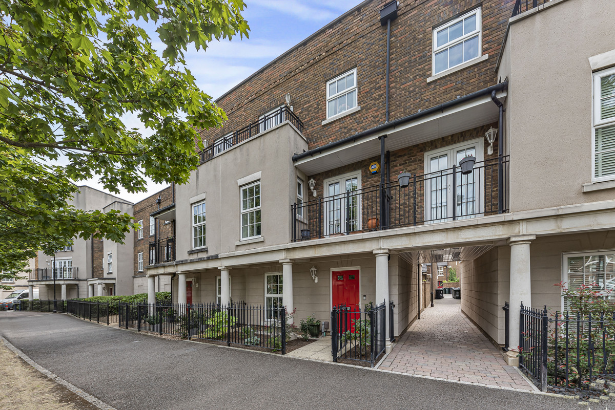 Property enquiry form background image