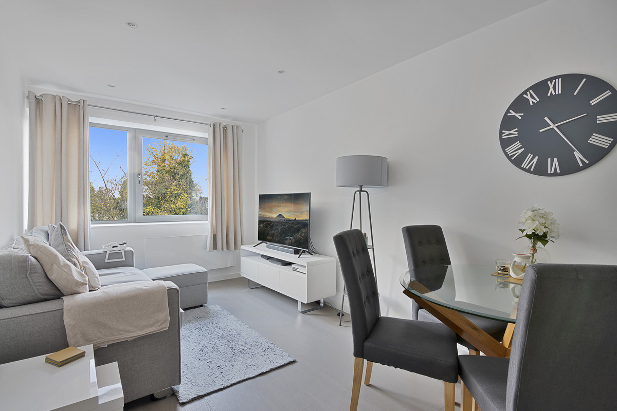 Hubert Road, Brentwood, CM14