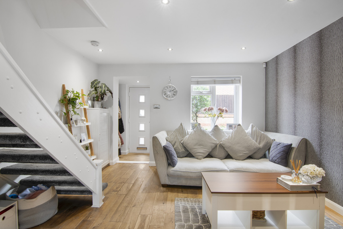Alderwood Close, Romford, RM4