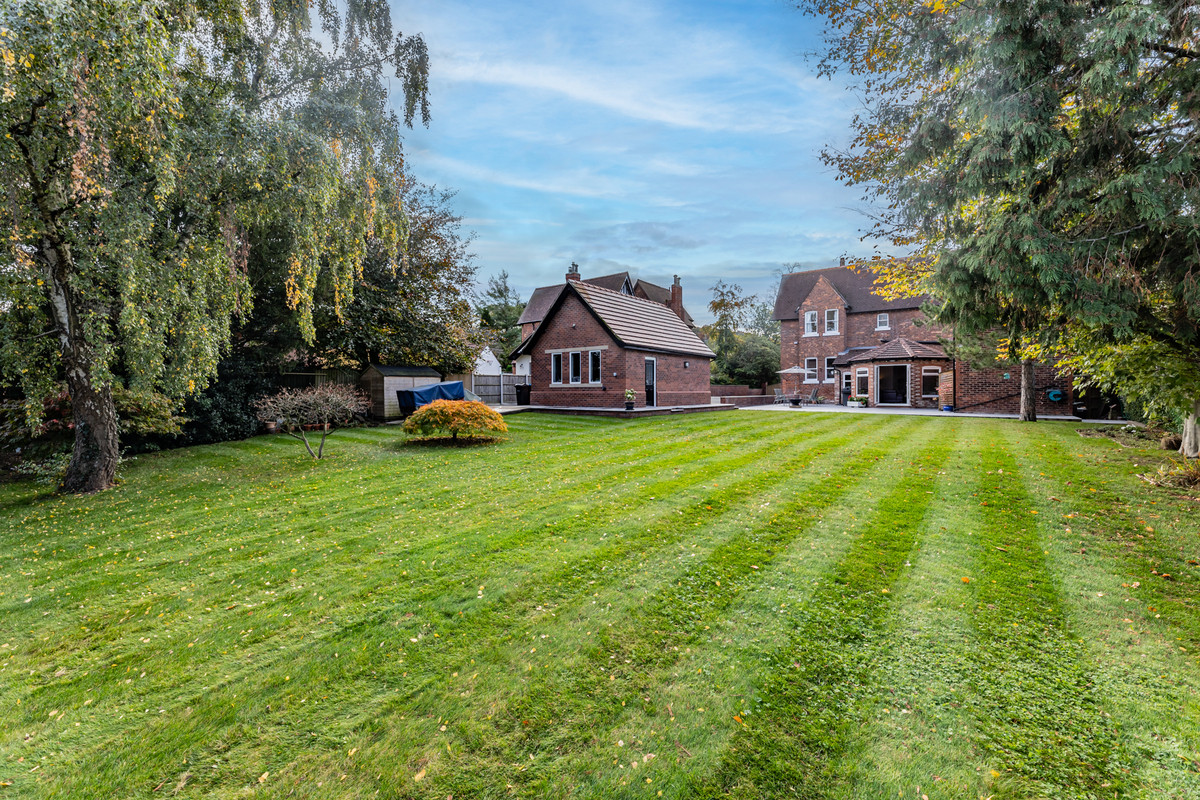 Beechfield, 73, Fluin Lane Storeys Of Cheshire
