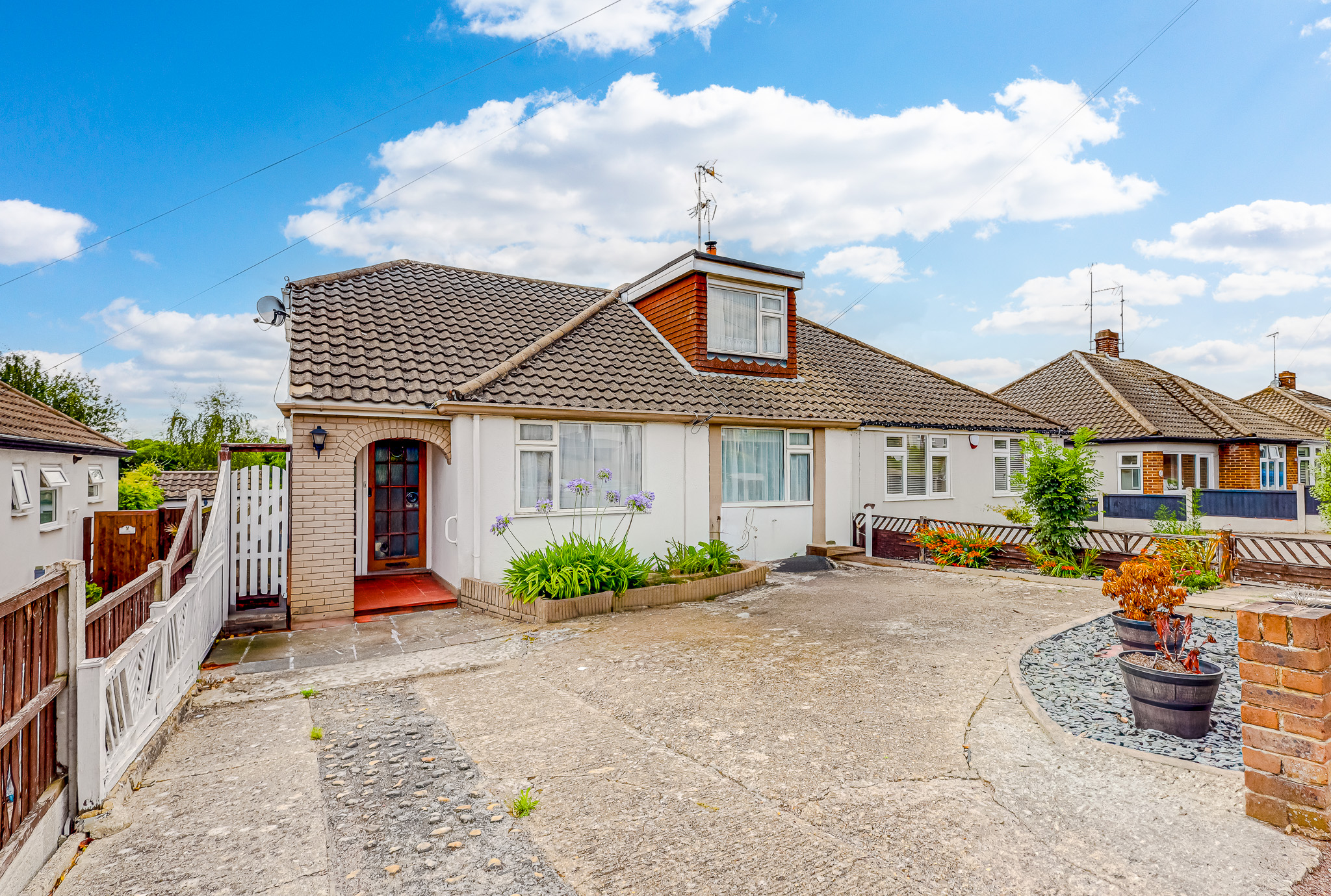 Springwater Close