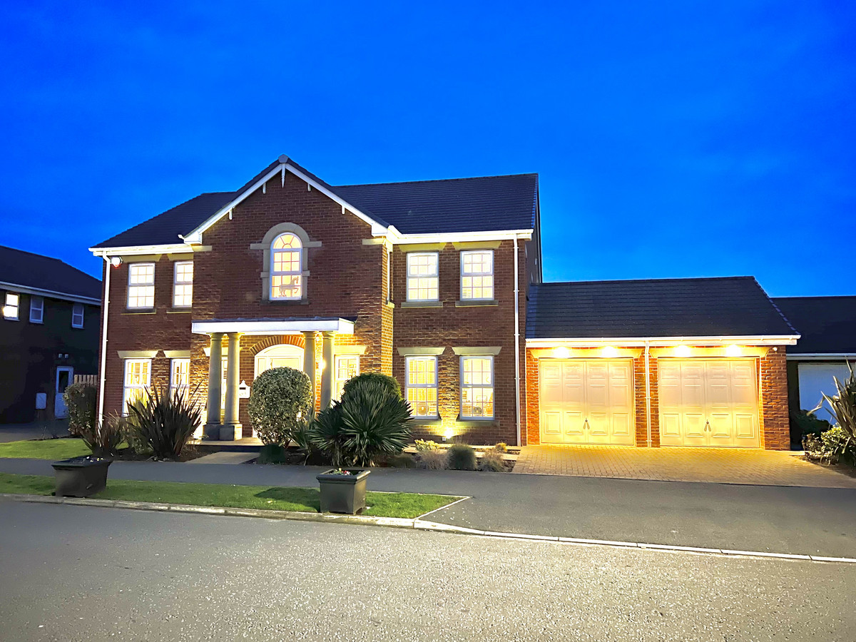 Property enquiry form background image