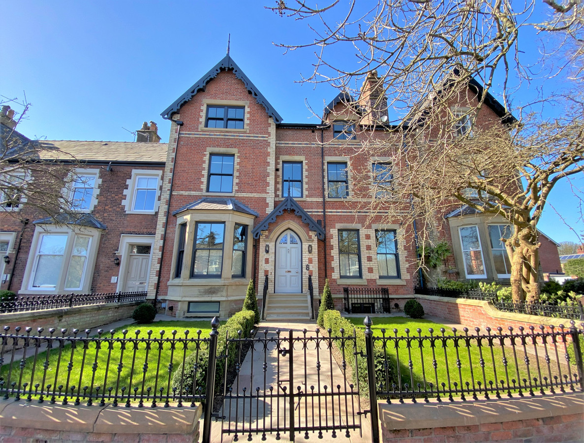 Property enquiry form background image