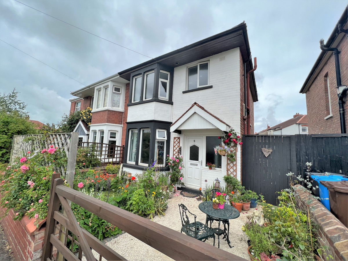 Property enquiry form background image