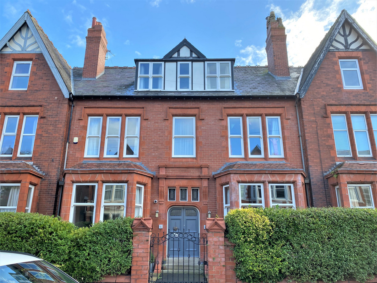 Property enquiry form background image