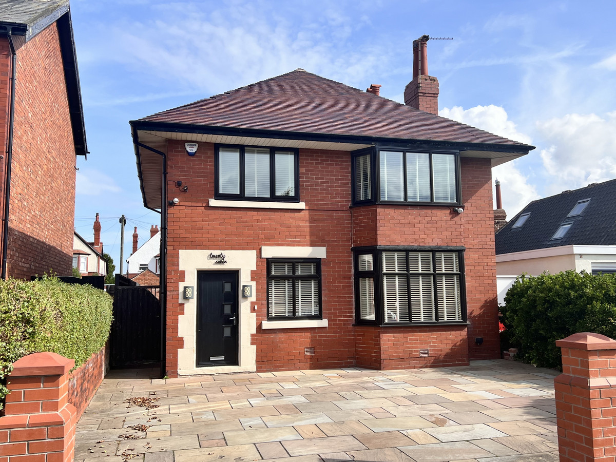 Property enquiry form background image