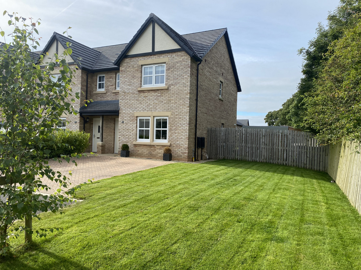 Property enquiry form background image