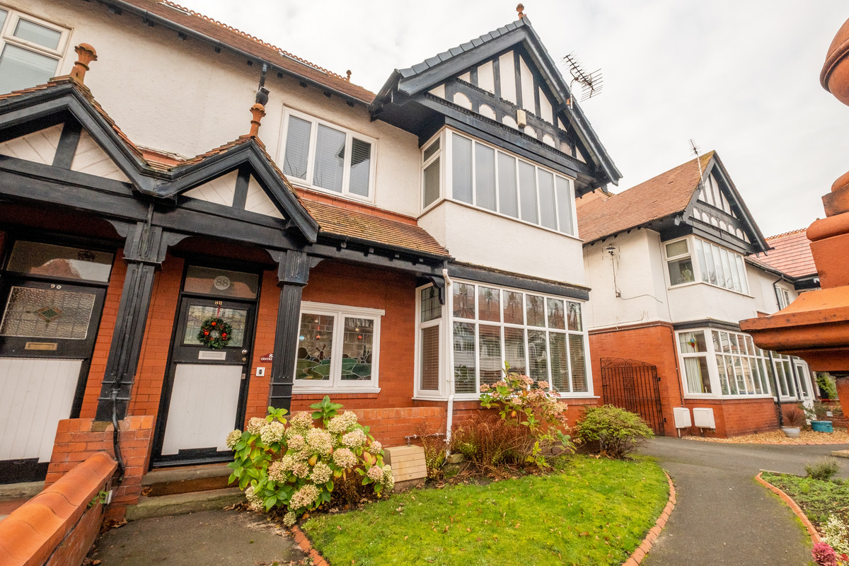 Property enquiry form background image