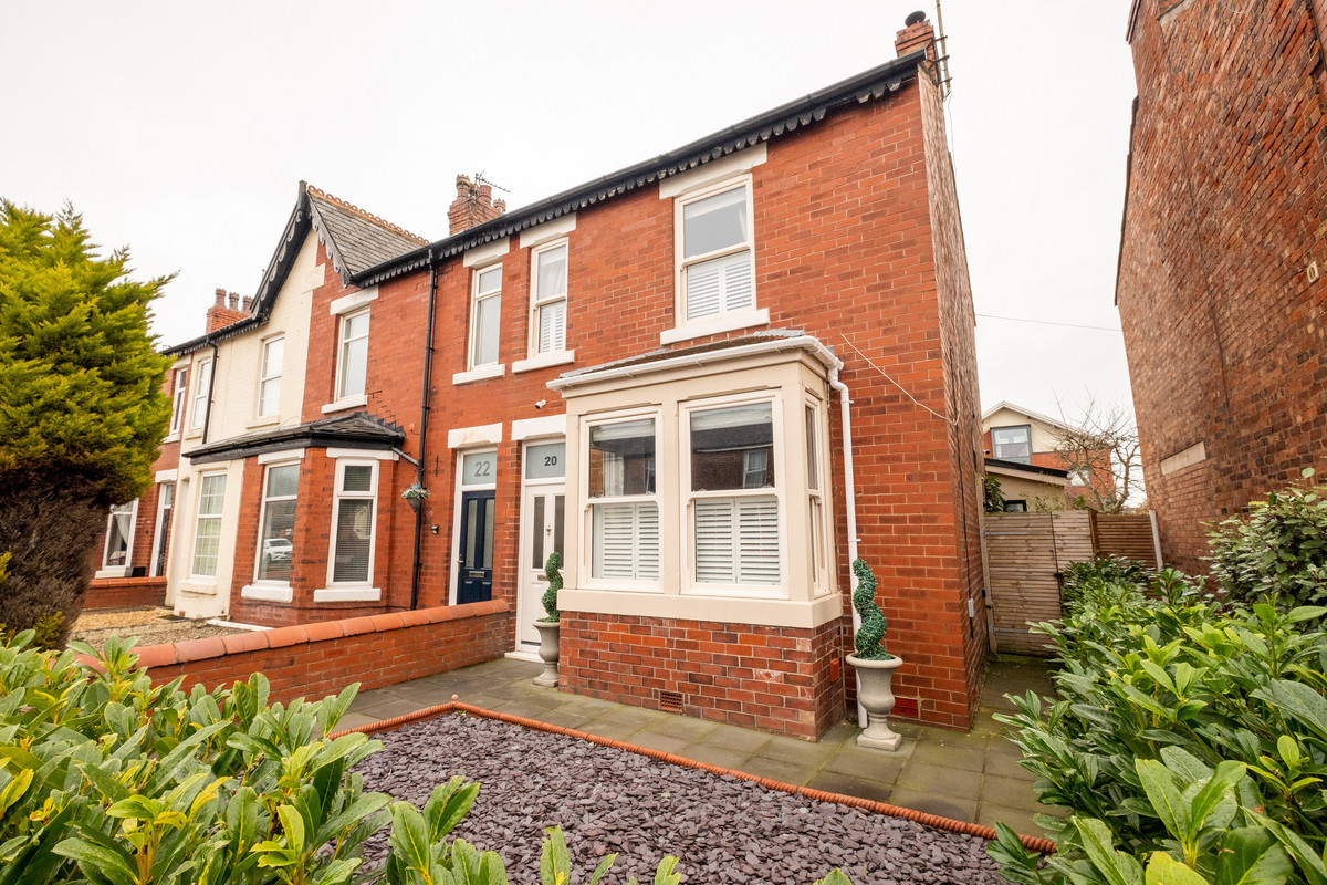 Property enquiry form background image