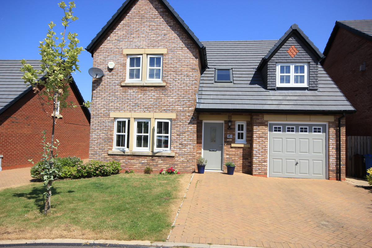 Property enquiry form background image