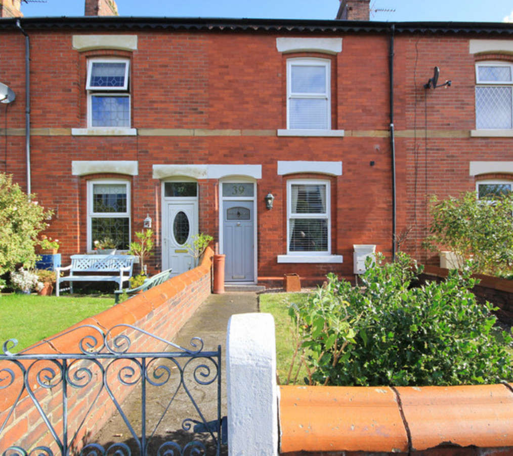 Property enquiry form background image