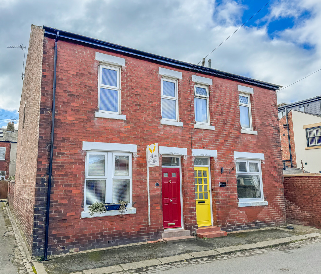 Property enquiry form background image