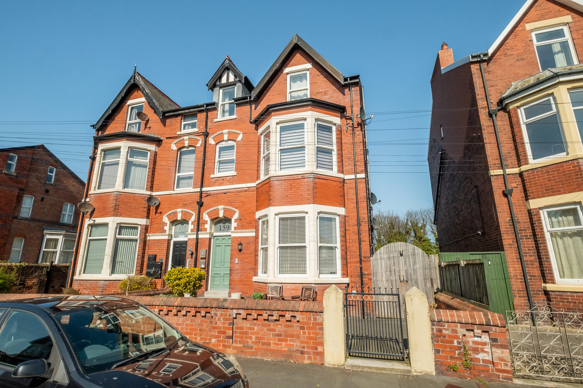 Property enquiry form background image