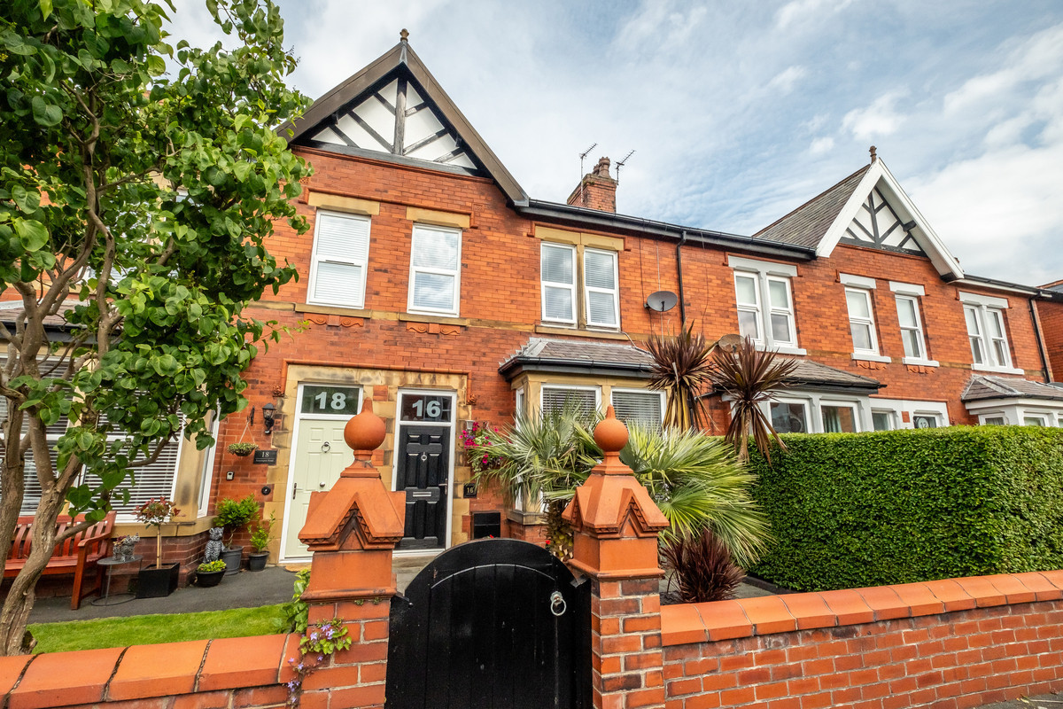 Property enquiry form background image