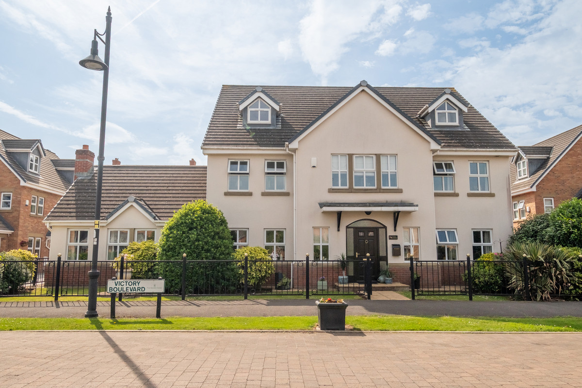 Property enquiry form background image