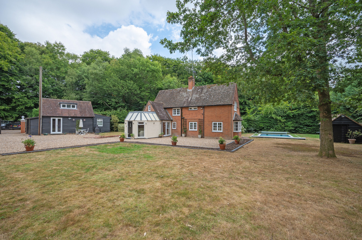 Property enquiry form background image