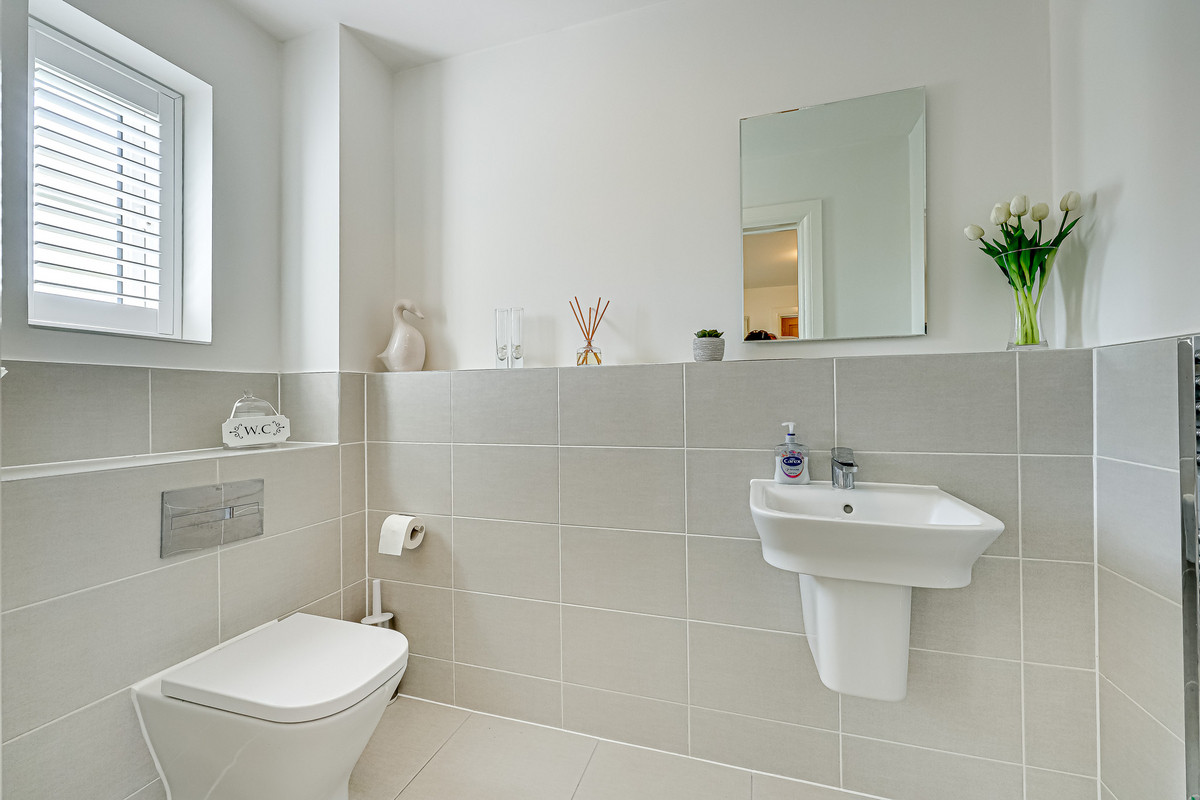 elizabeth-gardens-rochford-ss4