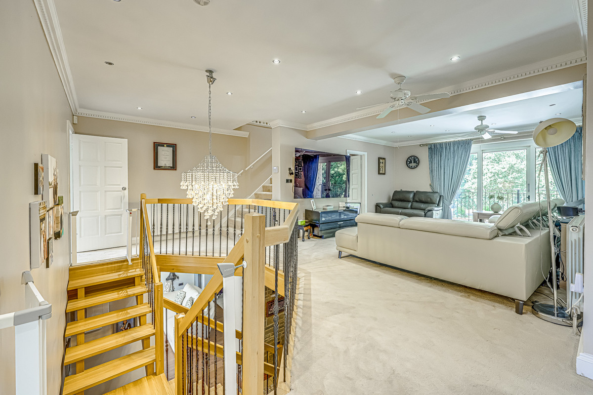 thorpe-hall-avenue-southend-on-sea-ss1