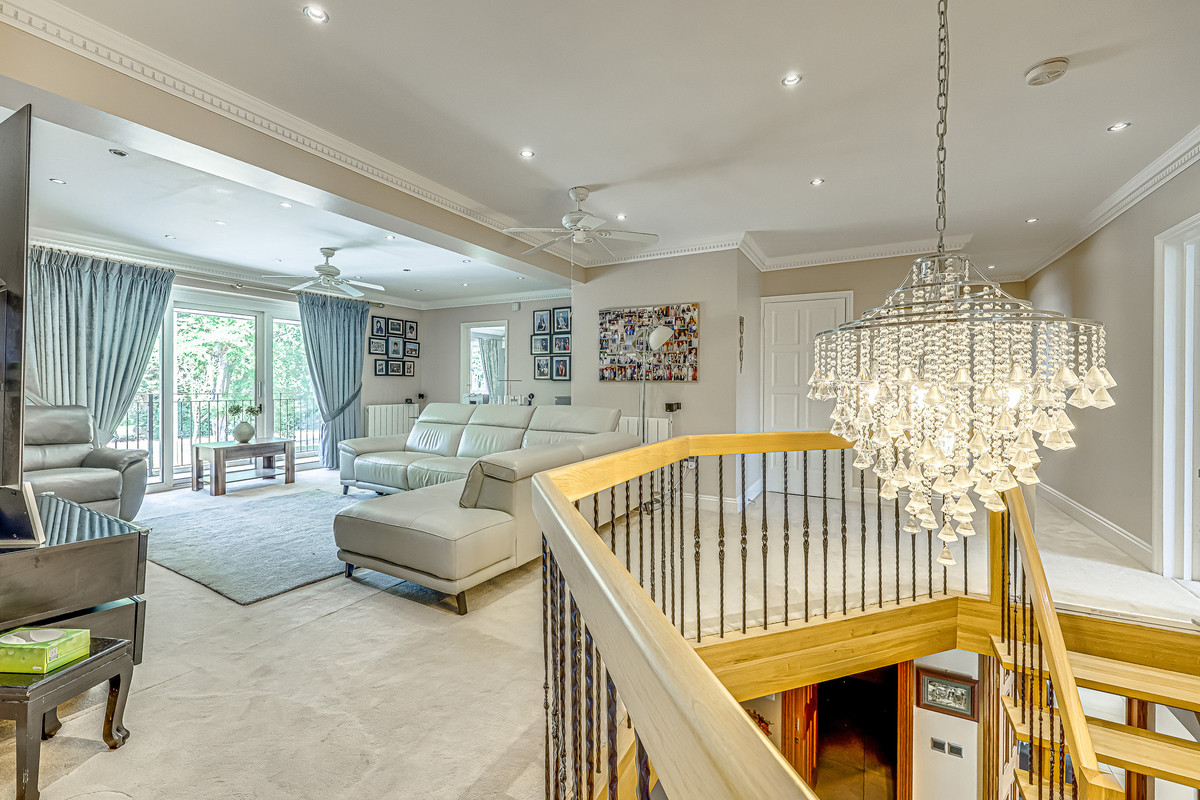 thorpe-hall-avenue-southend-on-sea-ss1