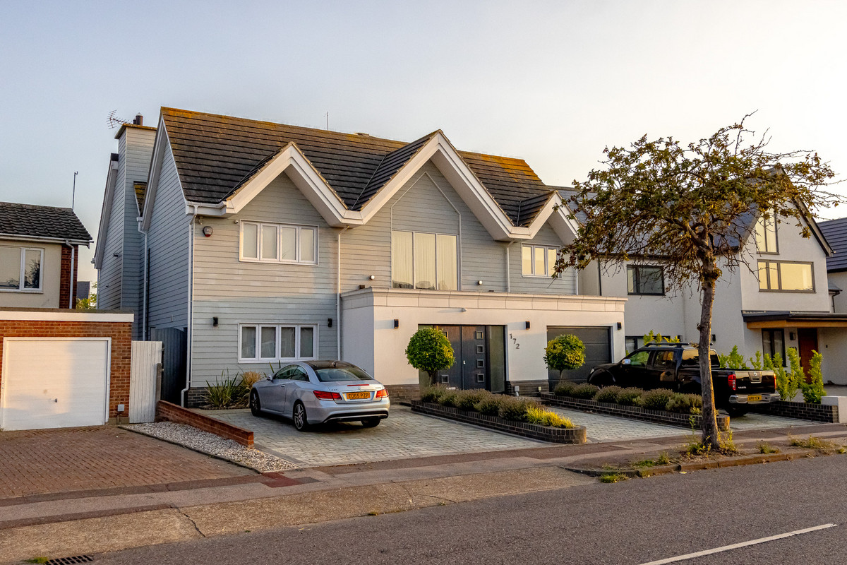 burges-road-southend-on-sea-ss1-2