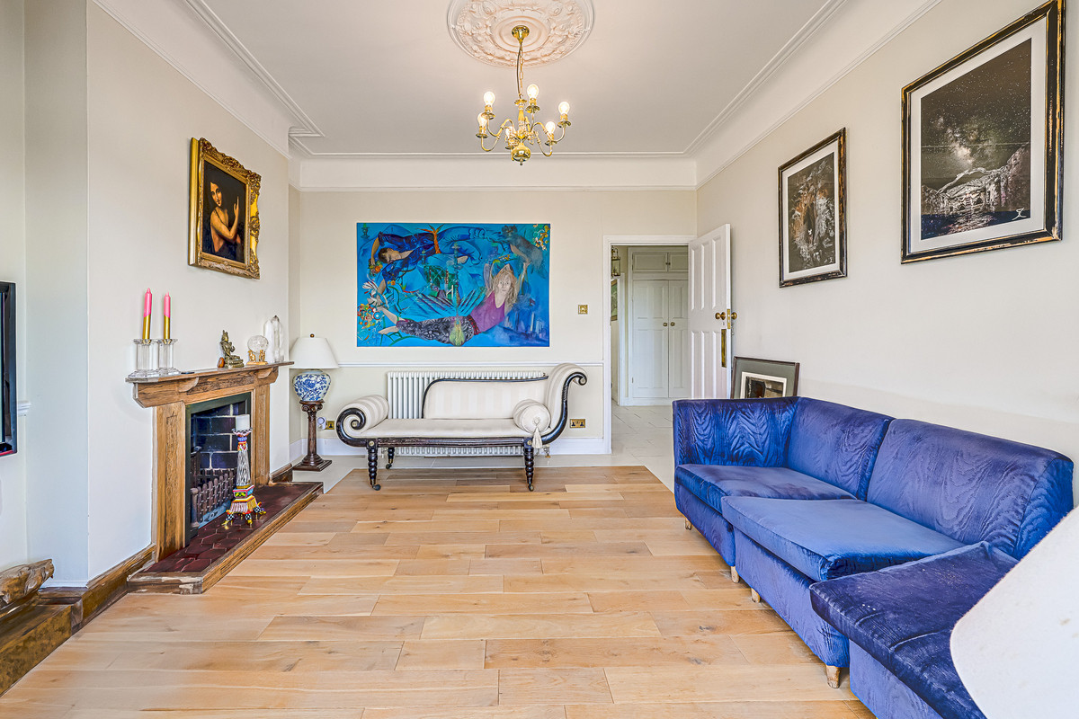 chalkwell-esplanade-westcliff-on-sea-ss0-3