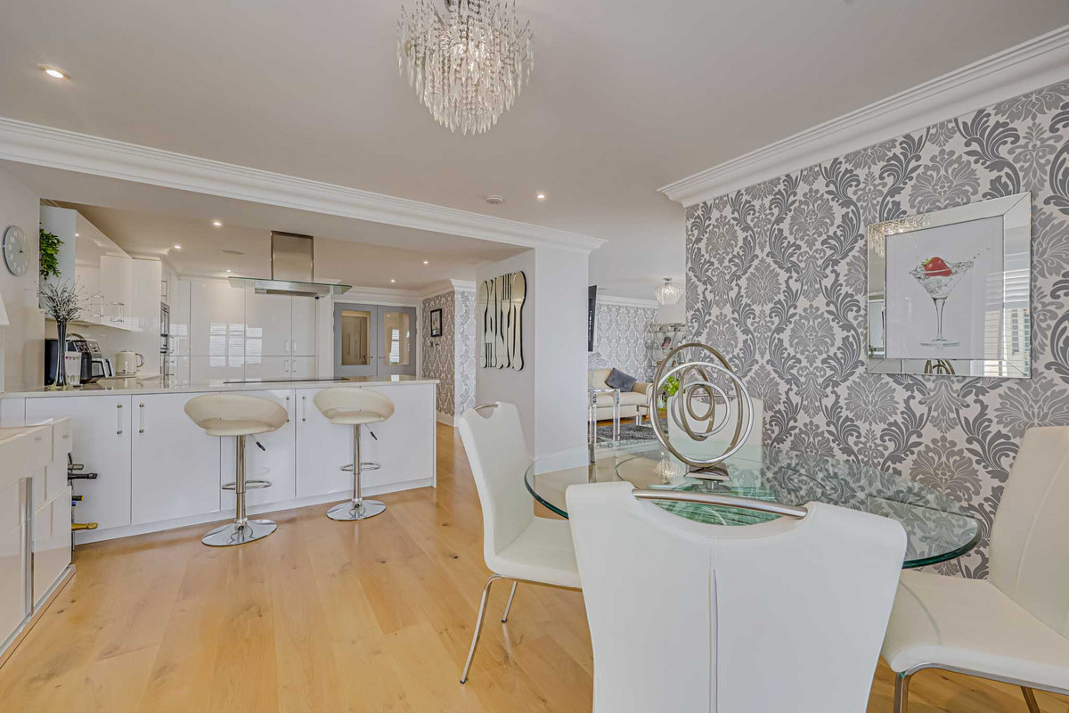 the-leas-westcliff-on-sea-ss0-5