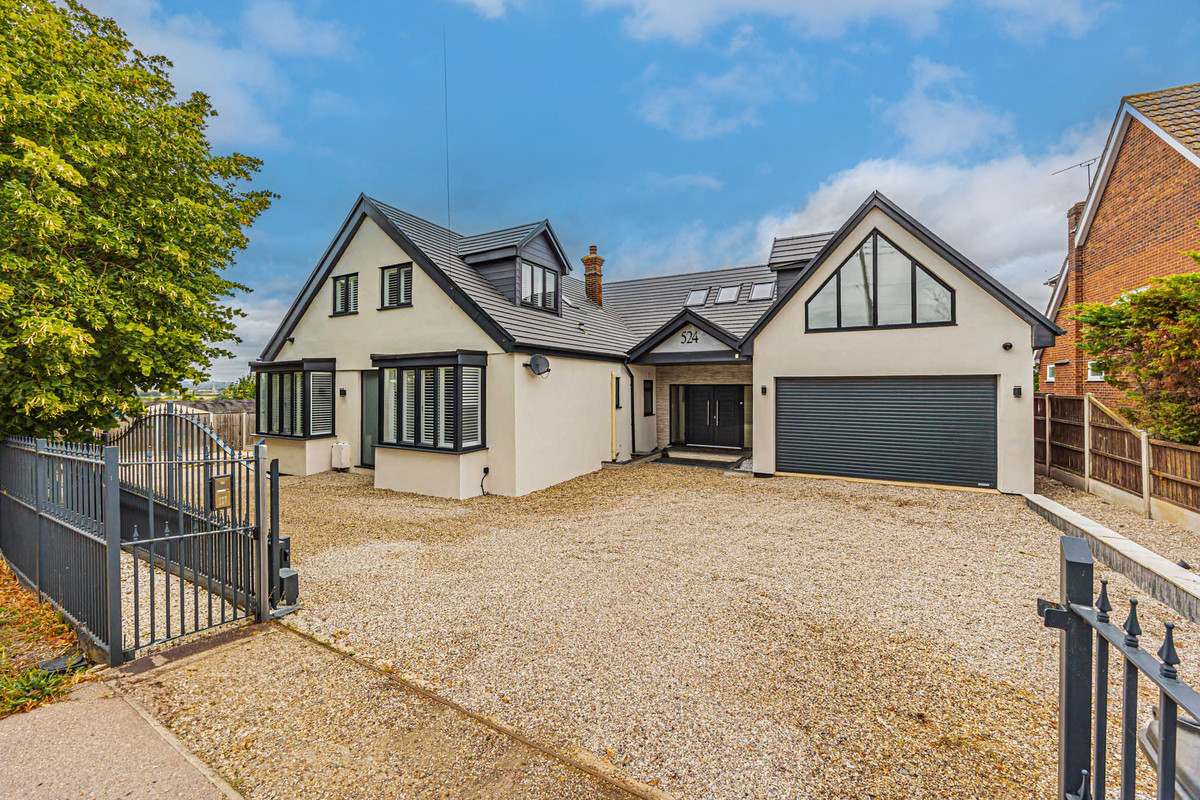 ashingdon-road-rochford-ss4