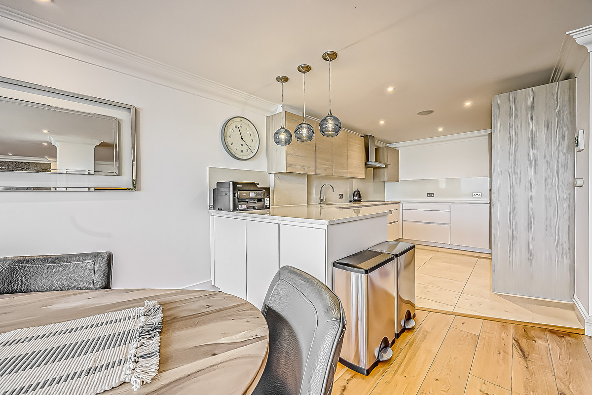 the-leas-westcliff-on-sea-ss0-6