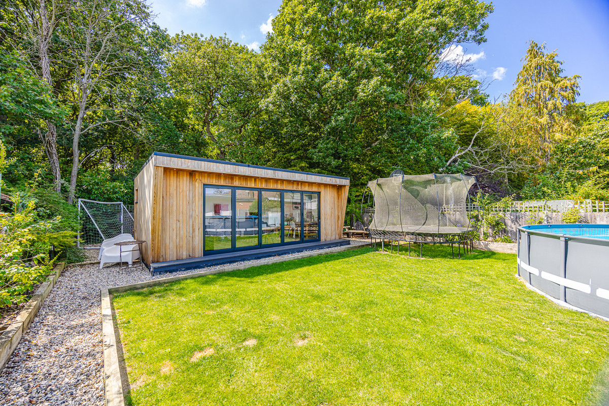 woodside-leigh-on-sea-ss9-1