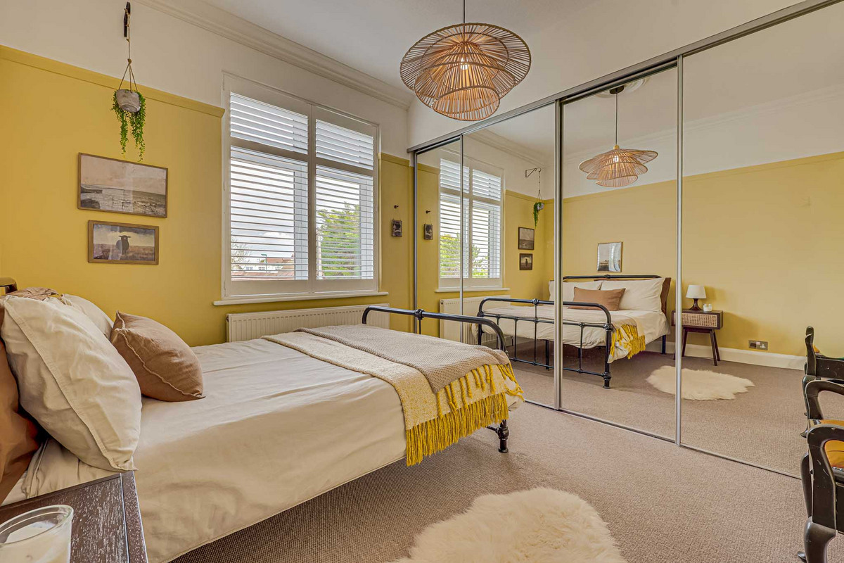 imperial-avenue-westcliff-on-sea-ss0-1