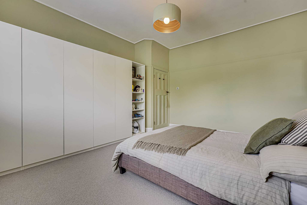 imperial-avenue-westcliff-on-sea-ss0-1