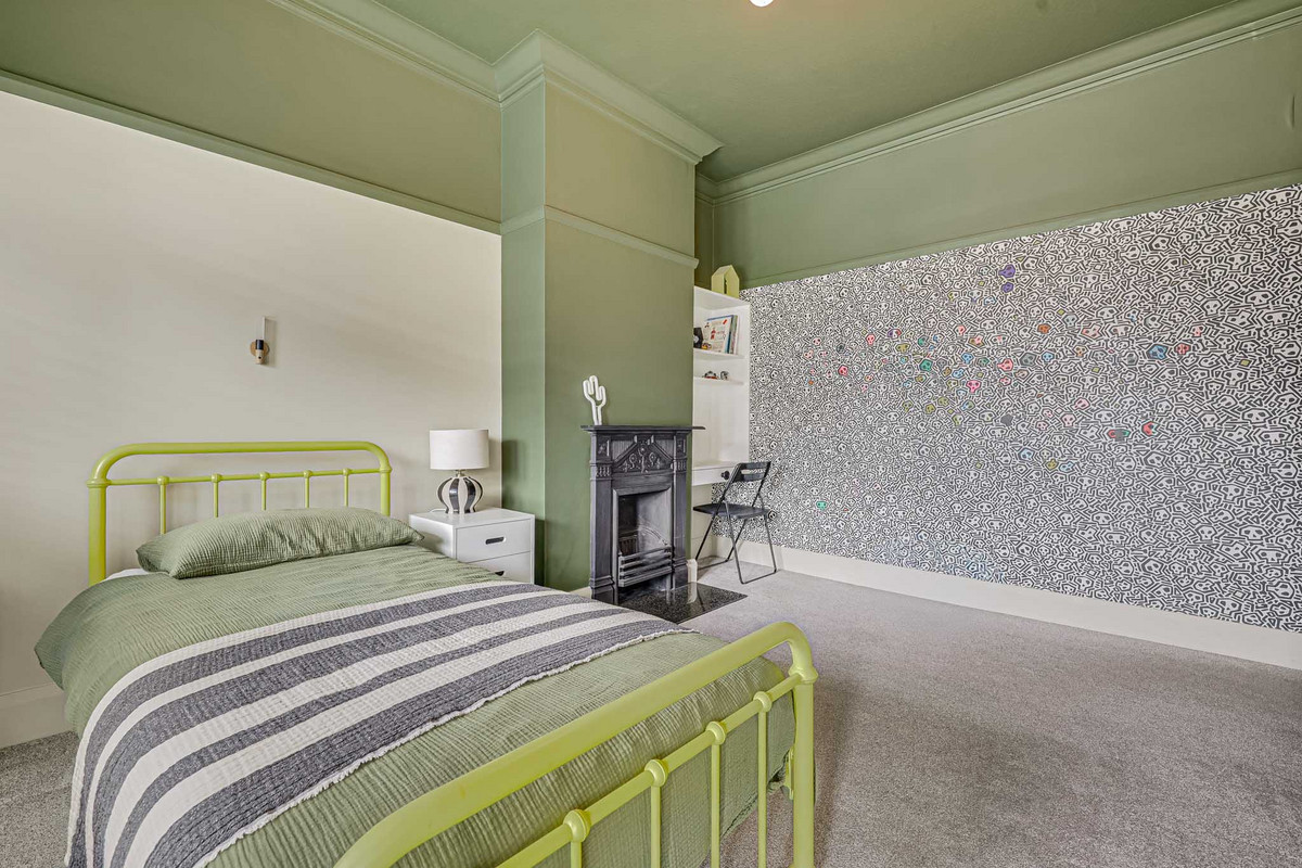 imperial-avenue-westcliff-on-sea-ss0-1