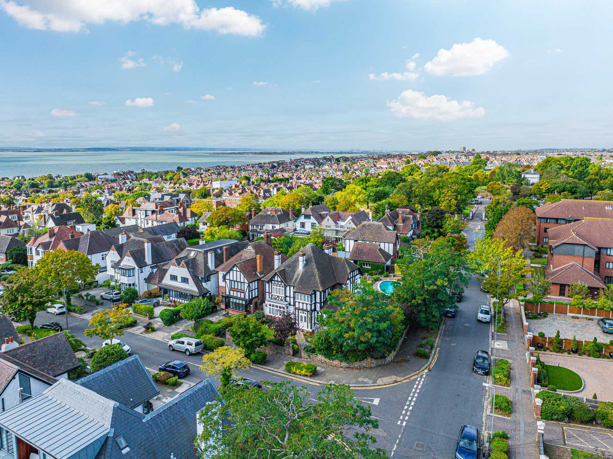 seymour-road-westcliff-on-sea-ss0-1