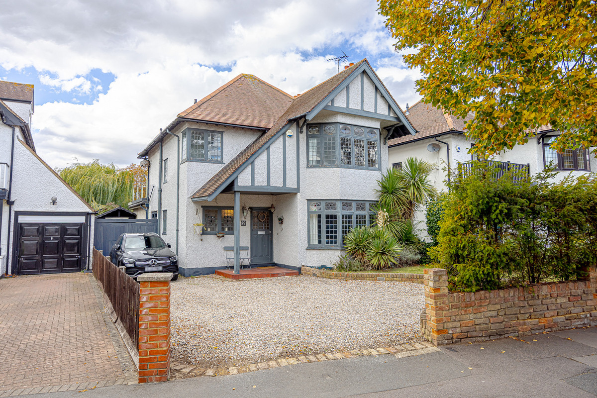 chalkwell-avenue-westcliff-on-sea-ss0