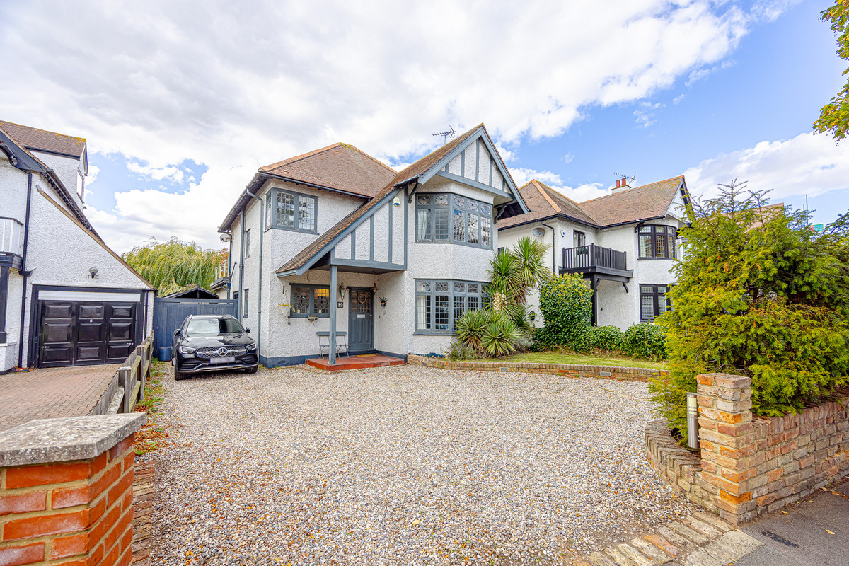 chalkwell-avenue-westcliff-on-sea-ss0