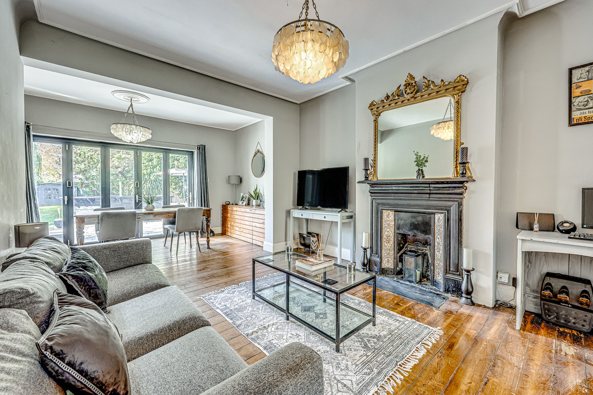chalkwell-avenue-westcliff-on-sea-ss0