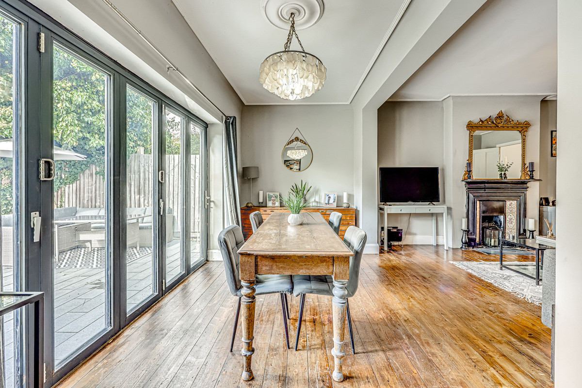 chalkwell-avenue-westcliff-on-sea-ss0