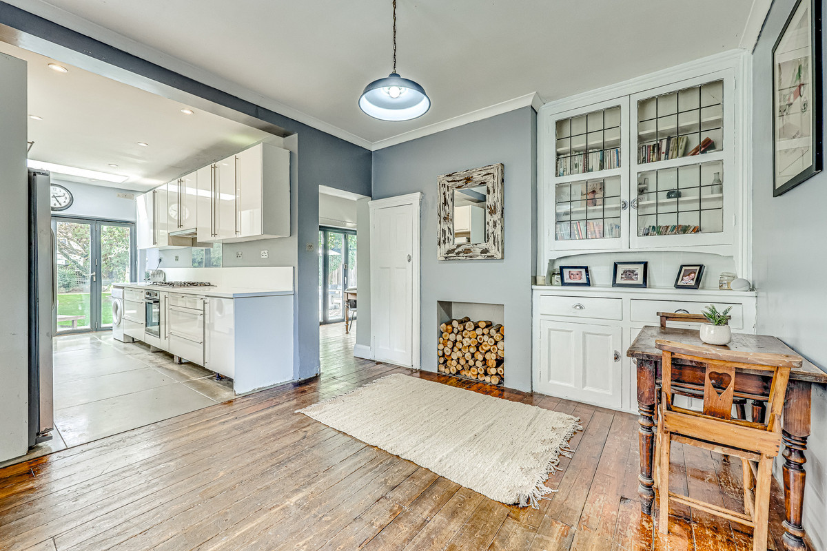 chalkwell-avenue-westcliff-on-sea-ss0