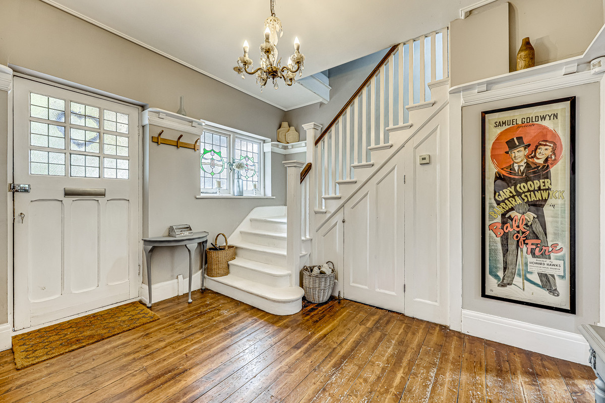 chalkwell-avenue-westcliff-on-sea-ss0