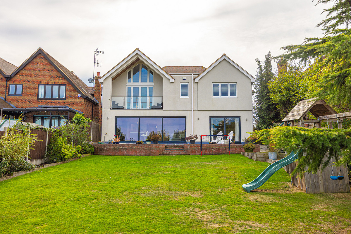 great-wheatley-road-rayleigh-ss6