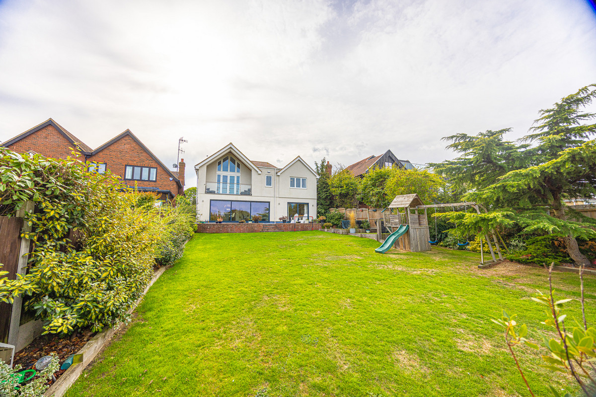 great-wheatley-road-rayleigh-ss6
