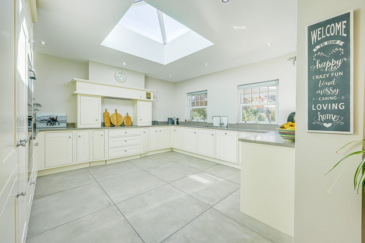 daws-heath-road-benfleet-ss7