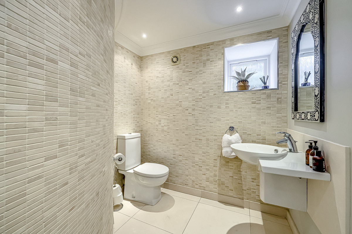 vicarage-hill-benfleet-ss7-3