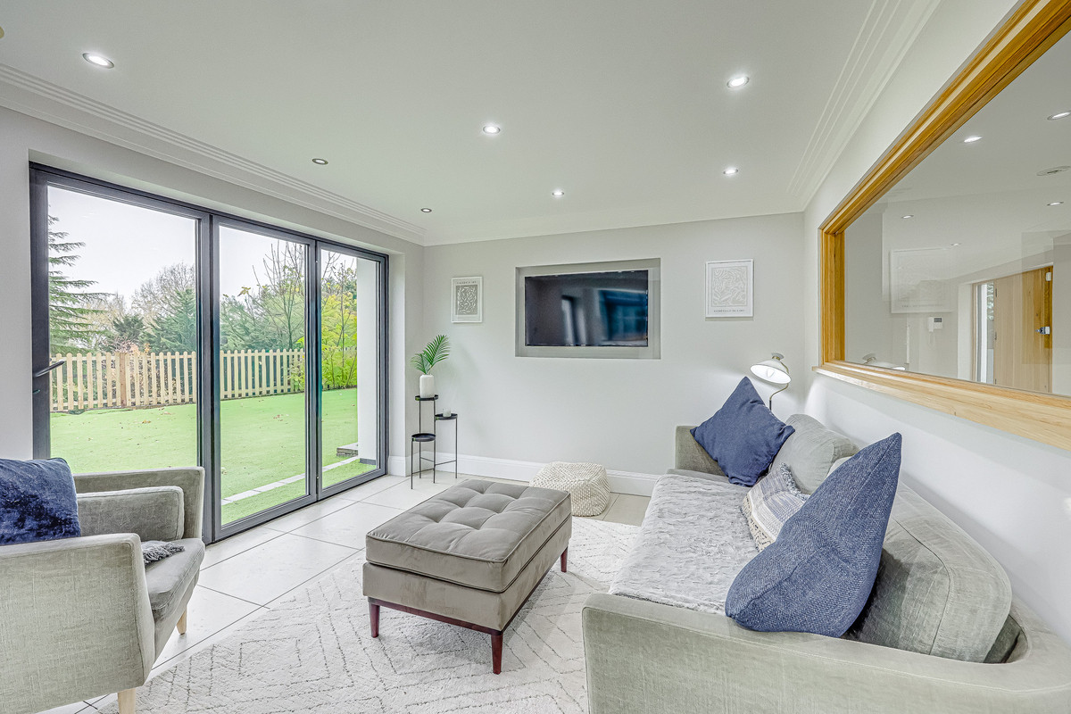 bowers-road-benfleet-ss7-1