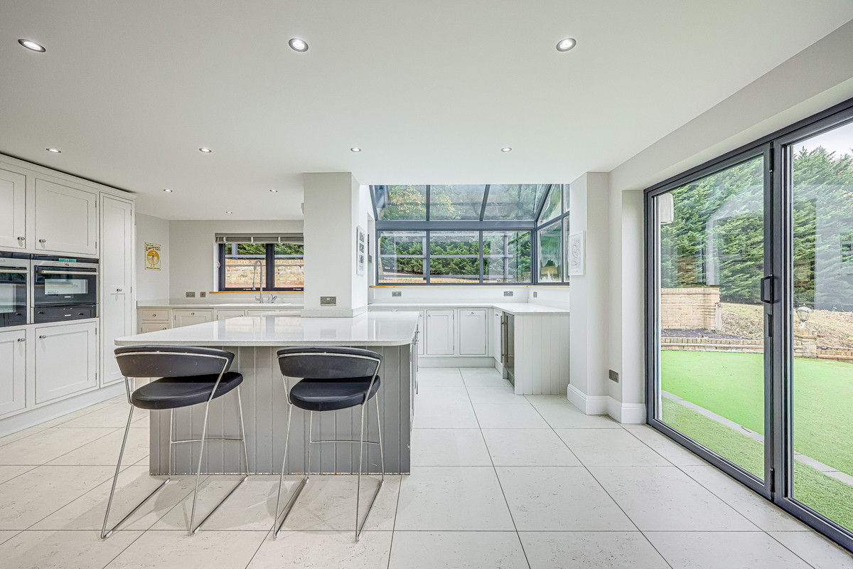 bowers-road-benfleet-ss7-1