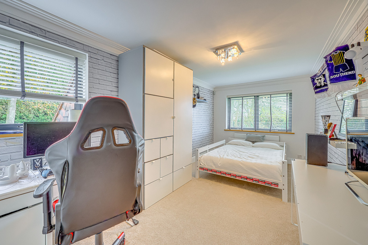 bowers-road-benfleet-ss7-1