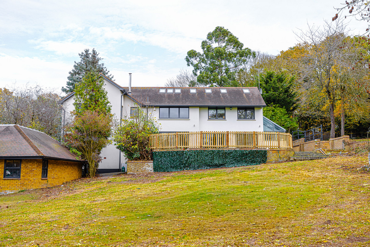 bowers-road-benfleet-ss7-1